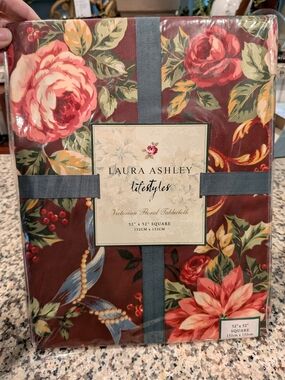Laura Ashley NEW Old Stock Victorian Floral Roses Tablecloth 52"x52" Square